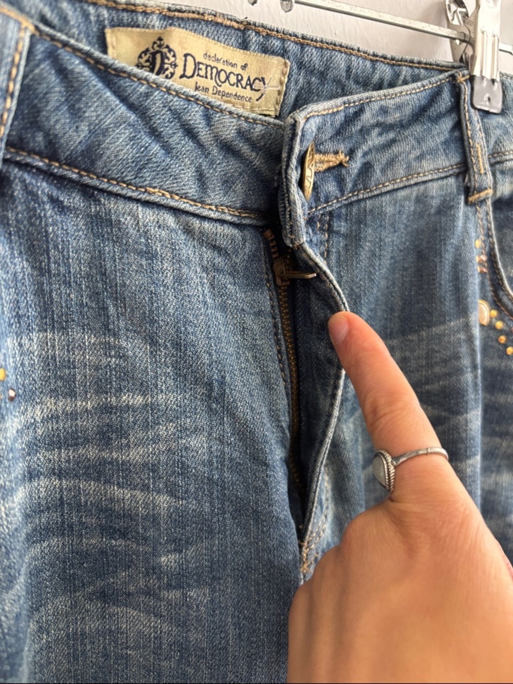 Democracy Straight-Leg Distressed Blue Jeans with Studded Pockets - Picture 5 of 6